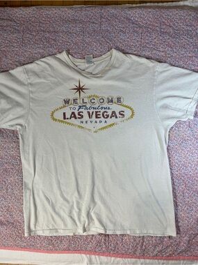 Men’s Delta White Las Vegas Sign Graphic Tee